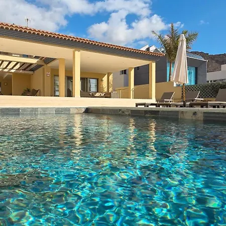 5 Bedrooms Villa Costa Adeje (Tenerife)