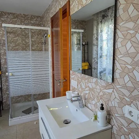 ヴィラ 5 Bedrooms アデヘ